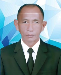 นายตี๋  องอาจ